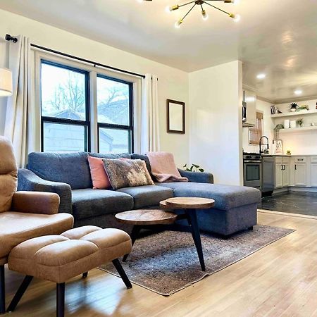 Campus Cottage Kng Bed! Walk To Uco And Downtown Edmond Bagian luar foto